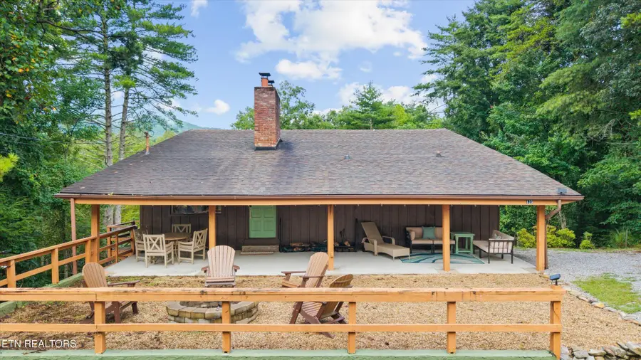123 Cutter Gap Rd, Townsend, TN 37882 - #2