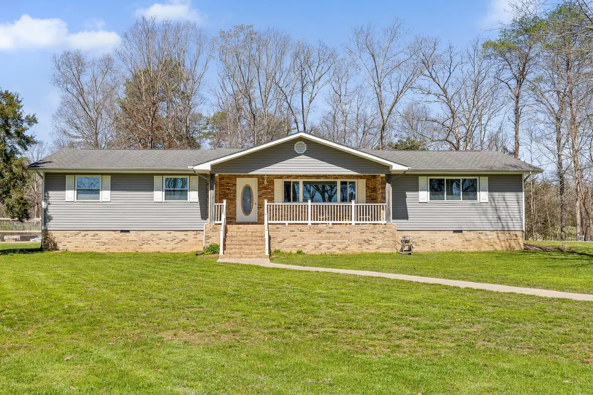 310 Daniels Road, Trenton, GA 30752 - #1