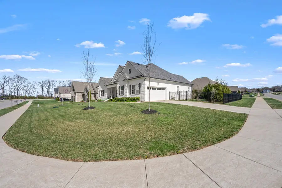 1018 Owen Layne Dr, Murfreesboro, TN 37129 - #2