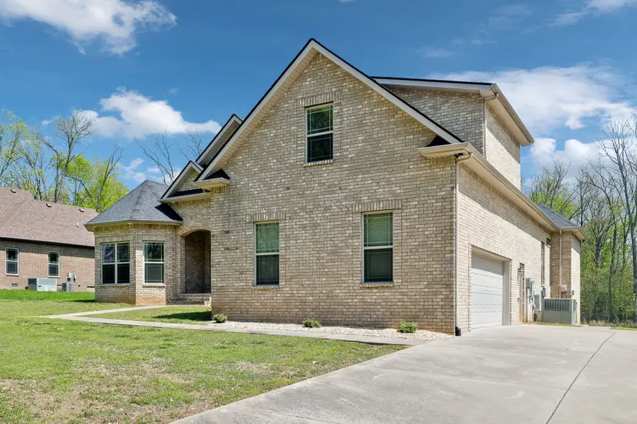 4135 Smotherman Ln, Hermitage, TN 37076 - #3