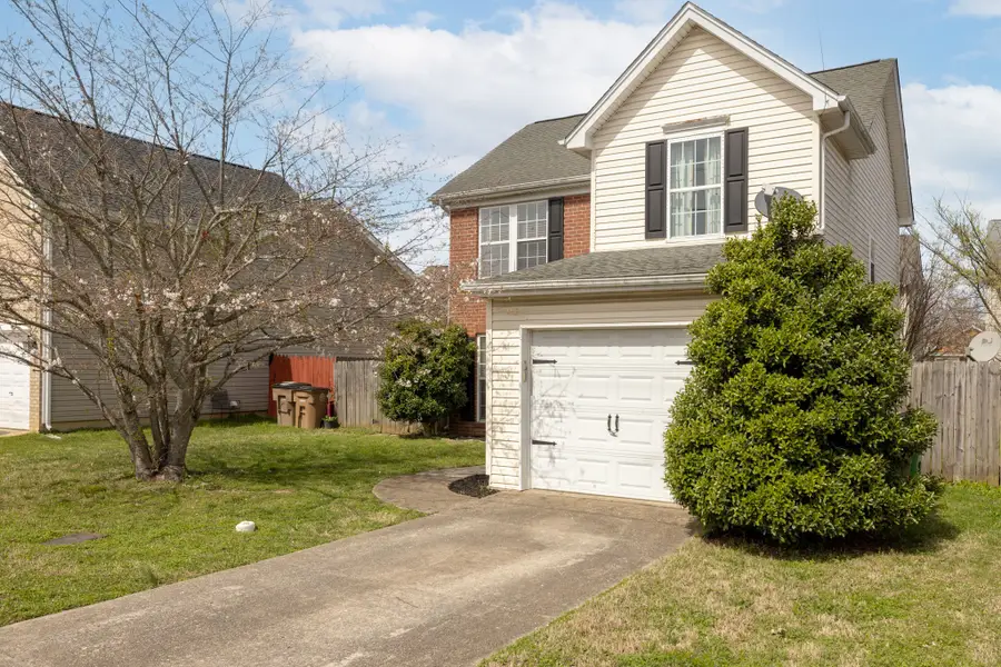 1233 Alandee St, Nashville, TN 37214 - #2