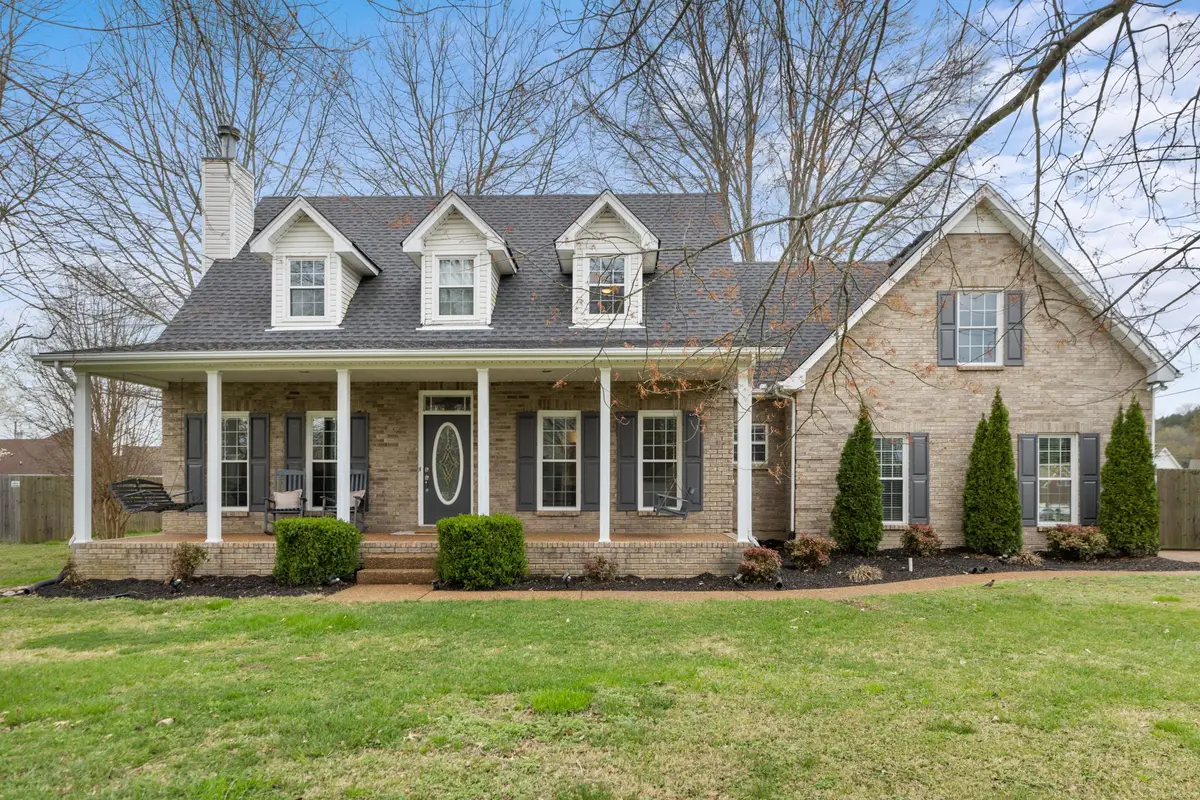 2996 Iroquois Dr, Thompsons Station, TN 37179 - #1