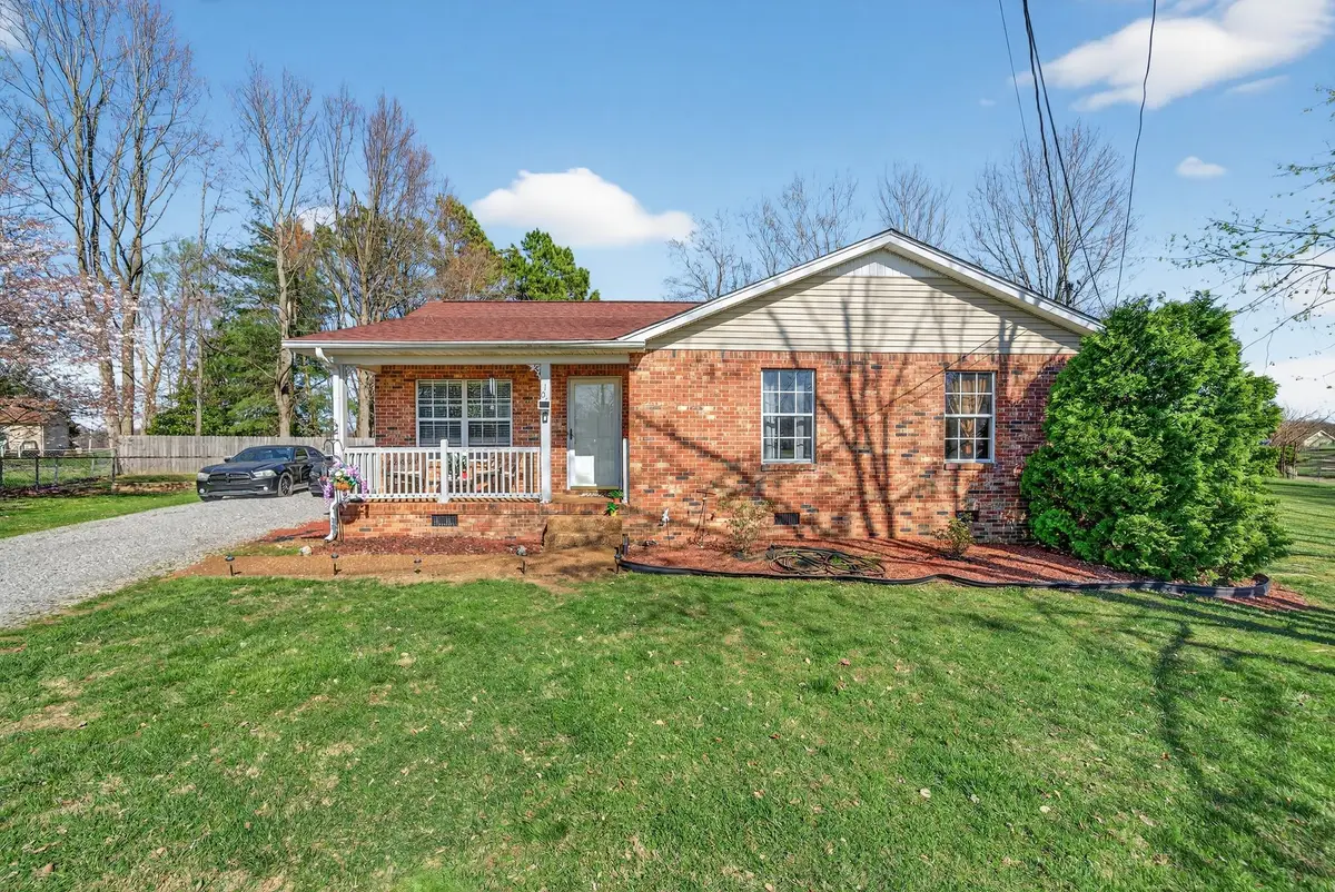 104 Ezell Ct, Portland, TN 37148 - #1