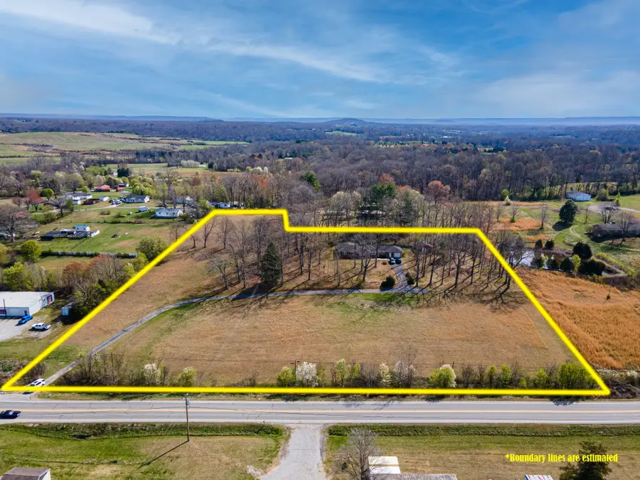 9006 Smithville Hwy, McMinnville, TN 37110 - #2