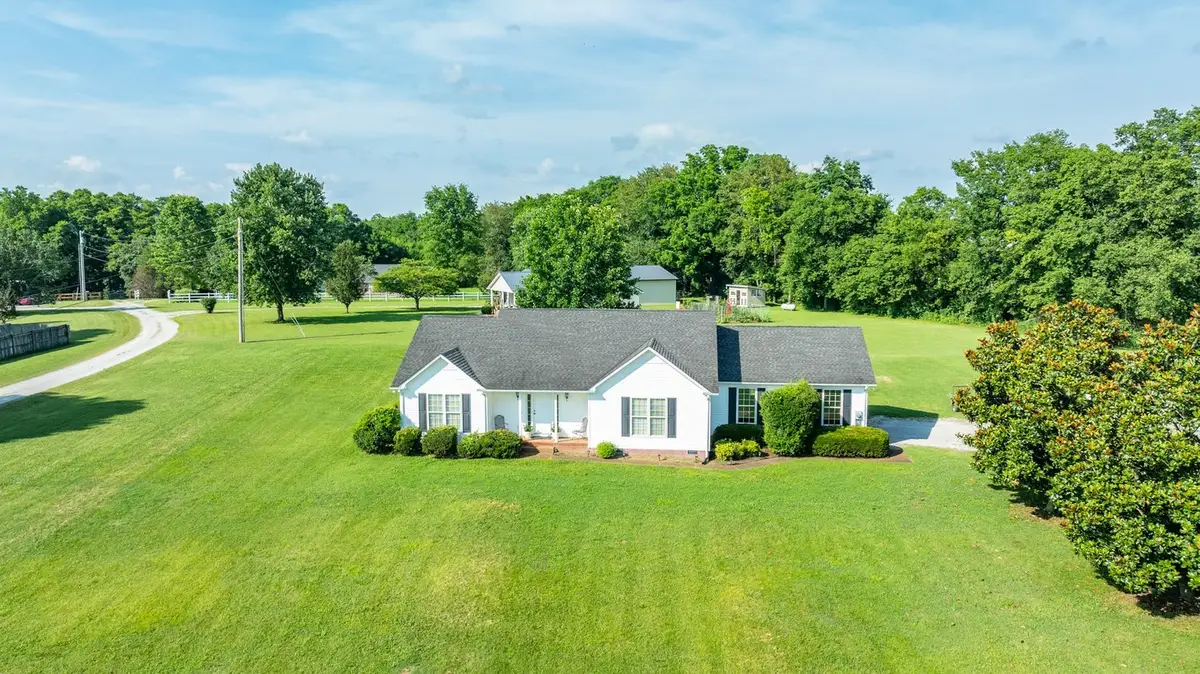 3454 Williamsport Pike, Williamsport, TN 38487 - #1