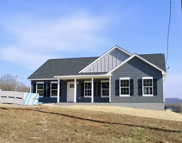 145 Alice Preston Loop, Gordonsville, TN 38563