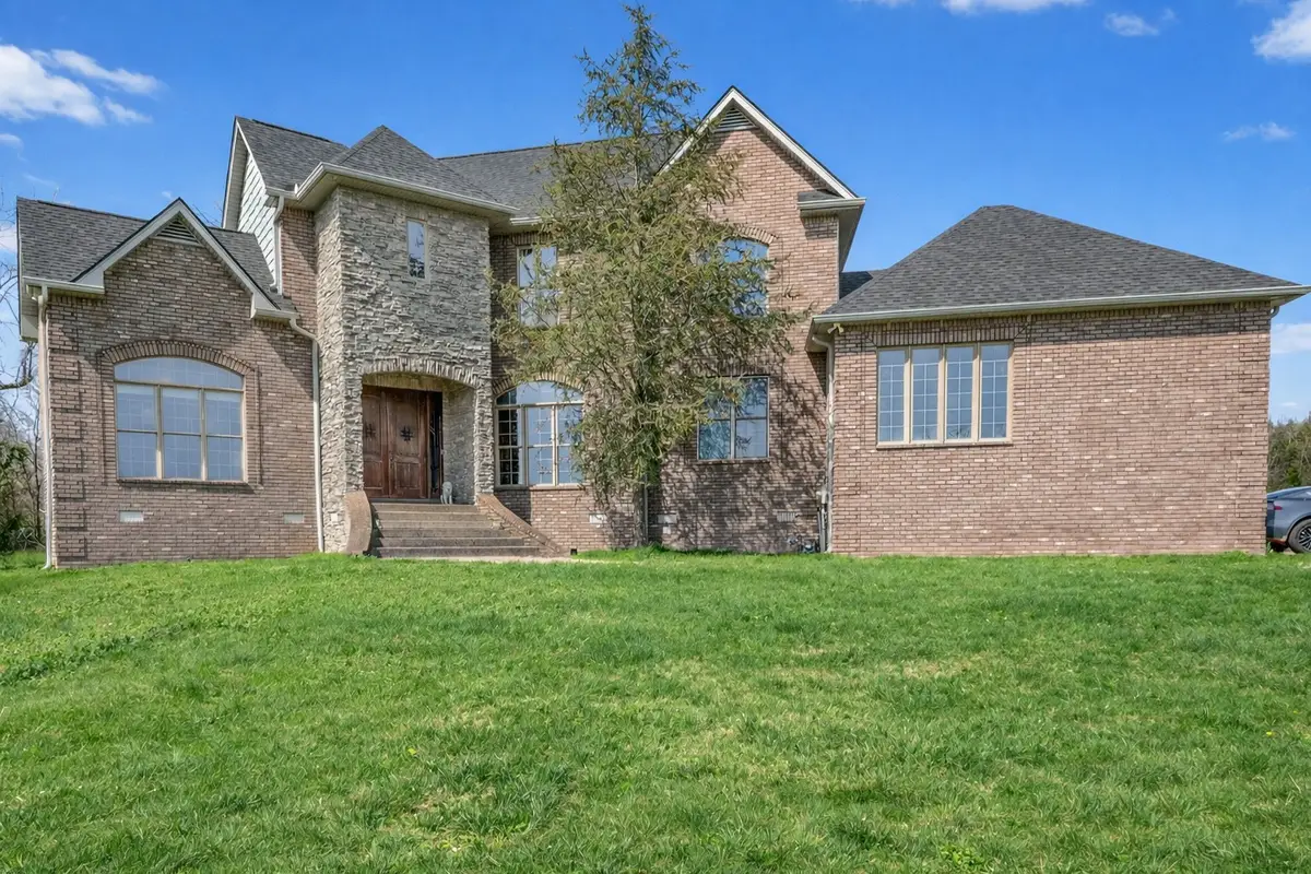 635 Chicken Rd, Lebanon, TN 37090 - #1