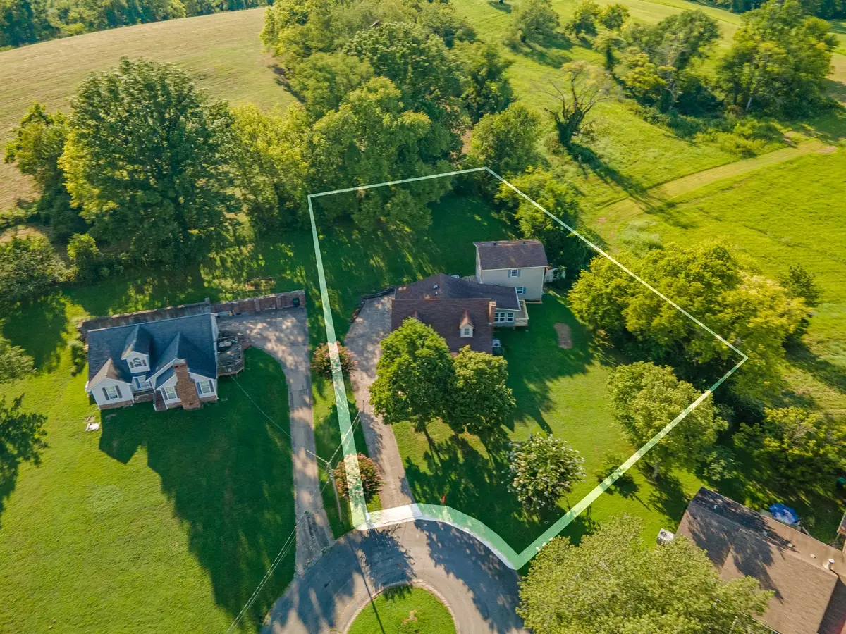 1336 Charlotte Ct, Pulaski, TN 38478 - #1