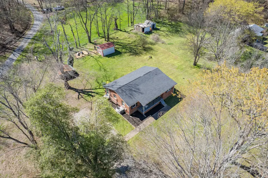 755 Briar Pond Rd, Centerville, TN 37033 - #3