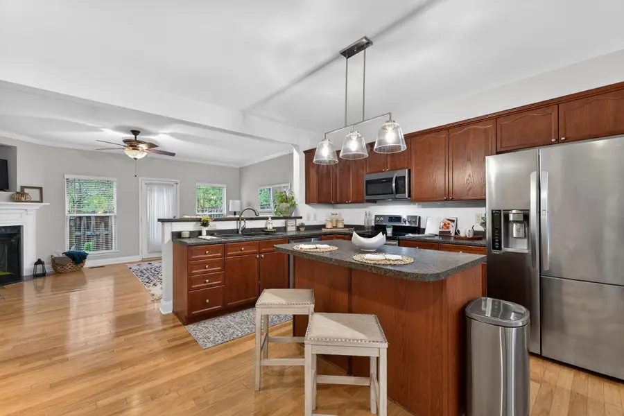 133 Stonecrest Dr, Nashville, TN 37209 - #3