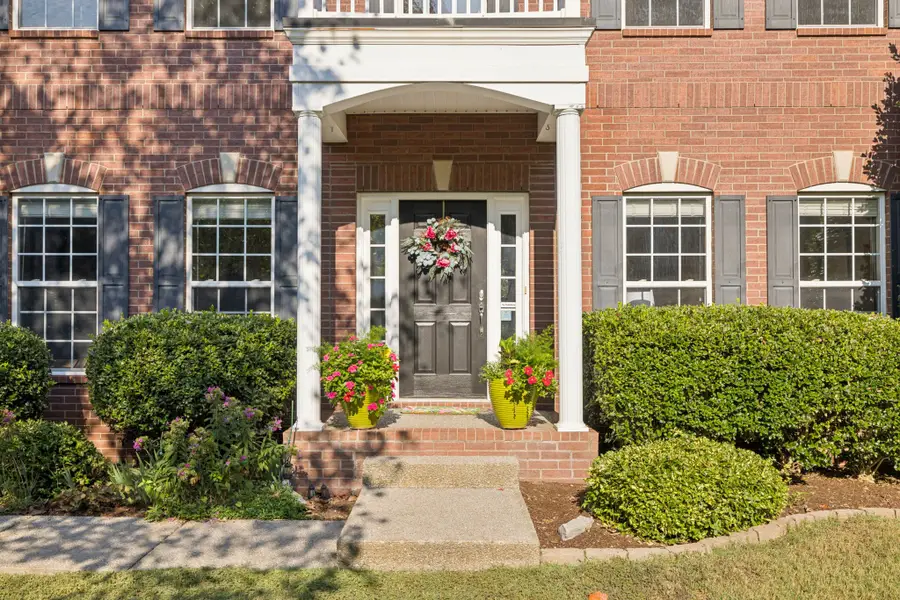 1279 Bridgeton Park Dr, Brentwood, TN 37027 - #2