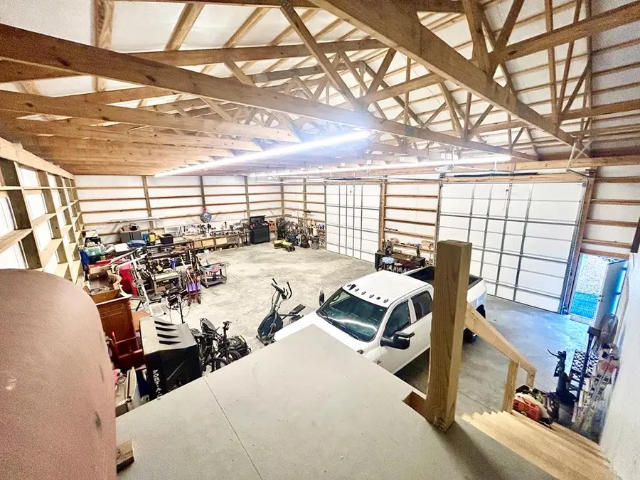 2260 Oakdale Rd, Camden, TN 38320 - #3