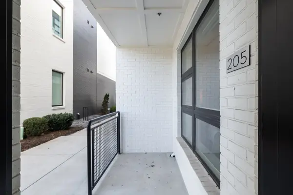 542 Southgate Ave #205, Nashville, TN 37203