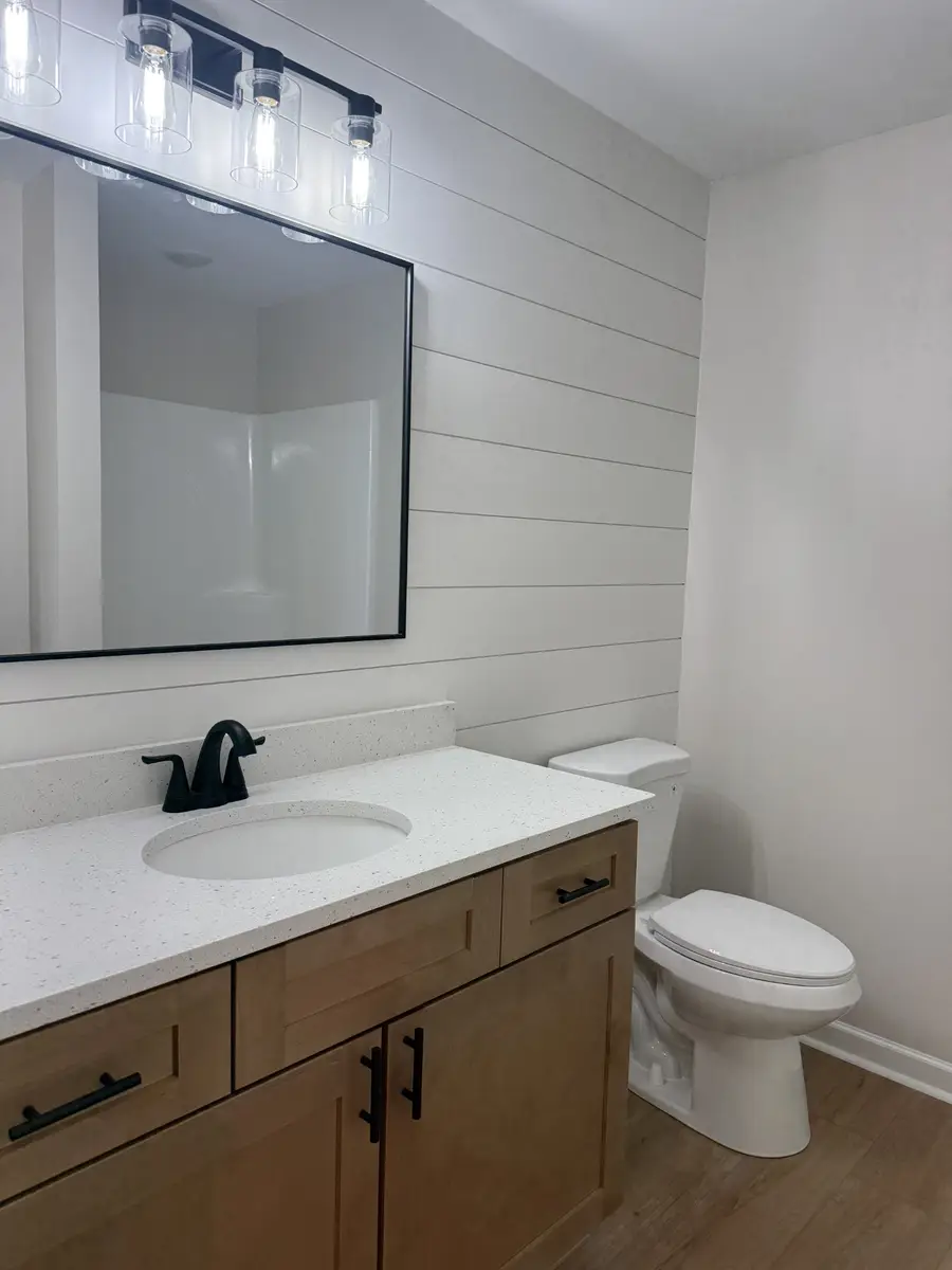 16 Old Stage Rd, Mc Ewen, TN 37101 - #3