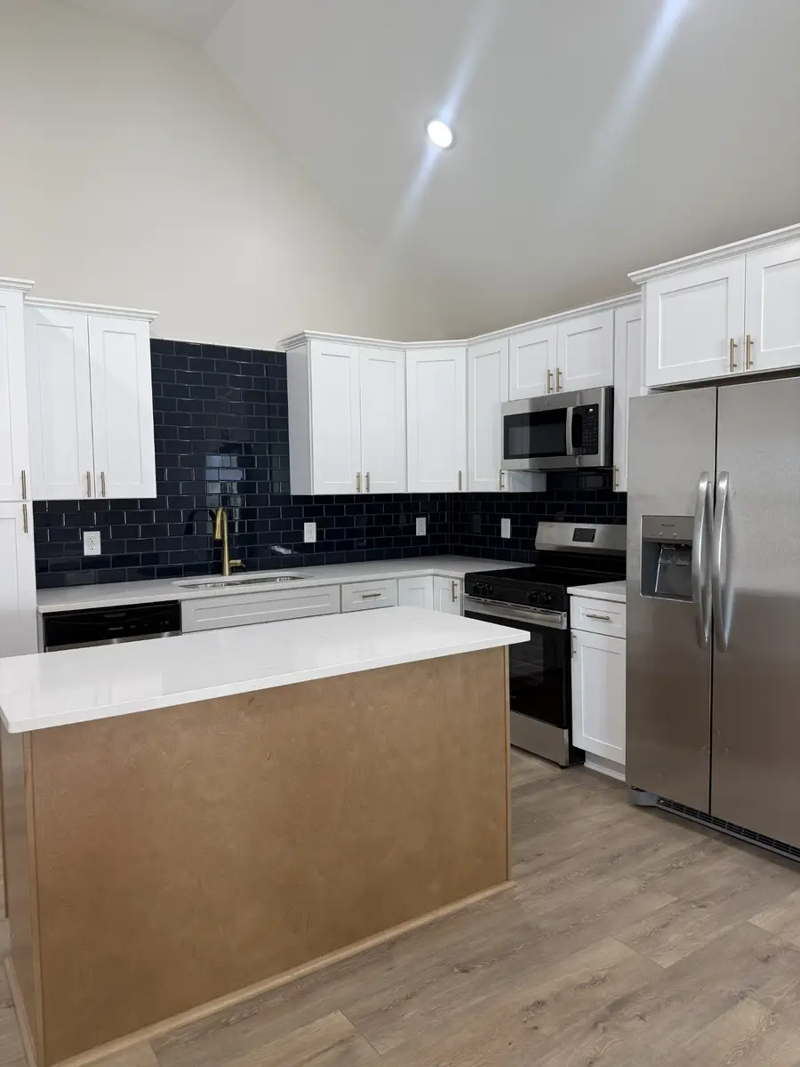 35 Old Stage Rd, Mc Ewen, TN 37101 - #3