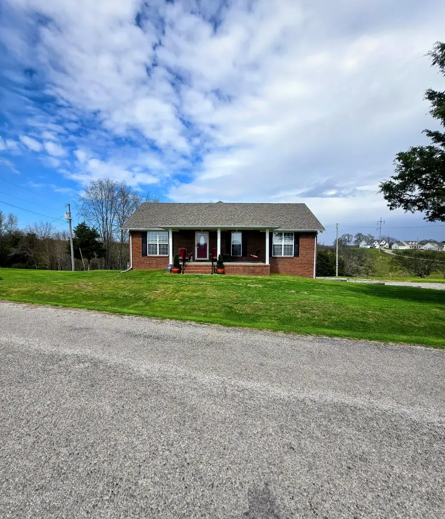 410 Ables Ln, Pulaski, TN 38478 - #2