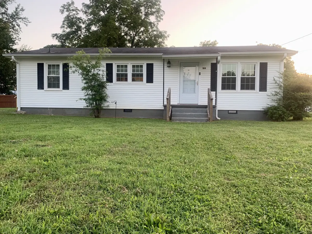 100 Stovall Dr, Huntland, TN 37345 - #1