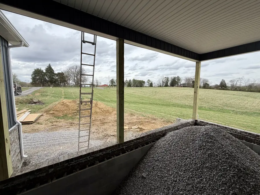 668 Jefferson Rd, Smithville, TN 37166 - #3