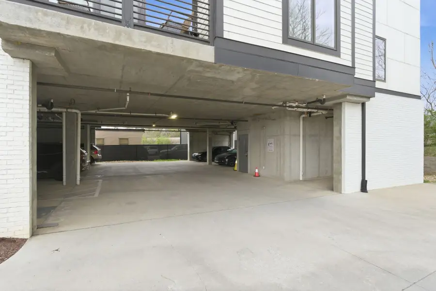 3303 Gallatin Pike #402, Nashville, TN 37216 - #3