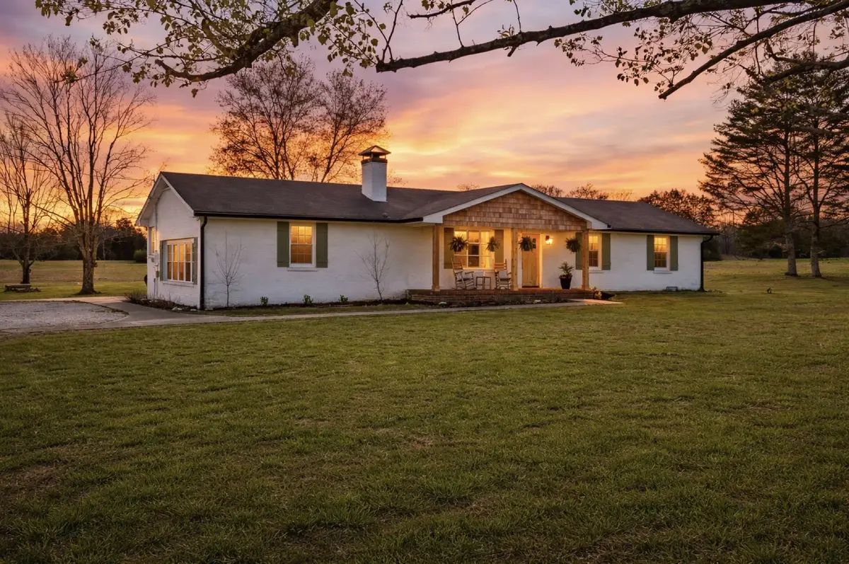 6690 Flat Creek Rd, Spring Hill, TN 37174 - #1