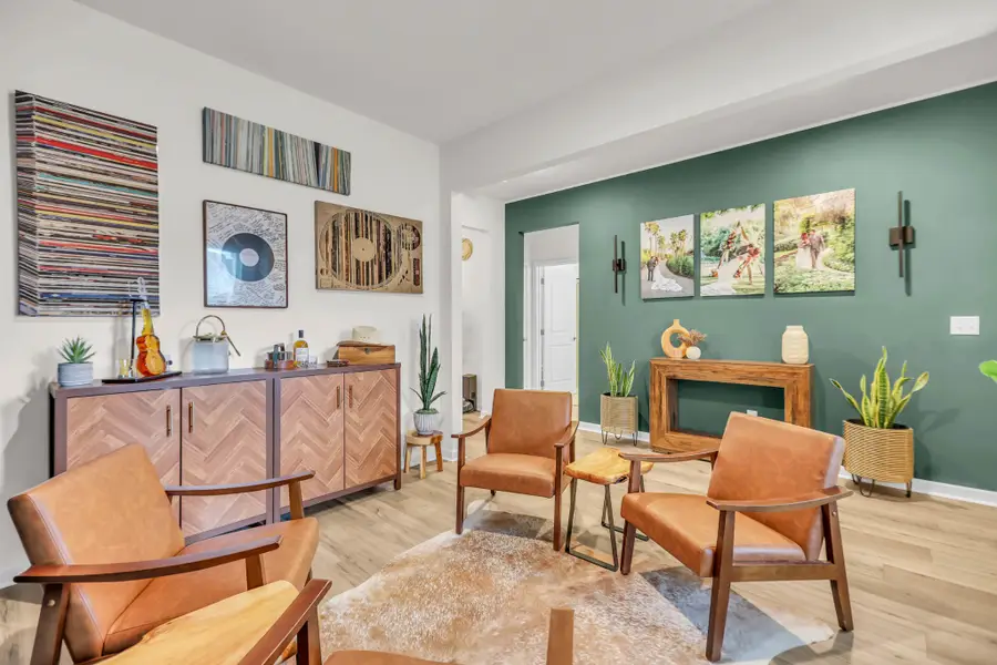 4003 Sadie St, Columbia, TN 38401 - #3