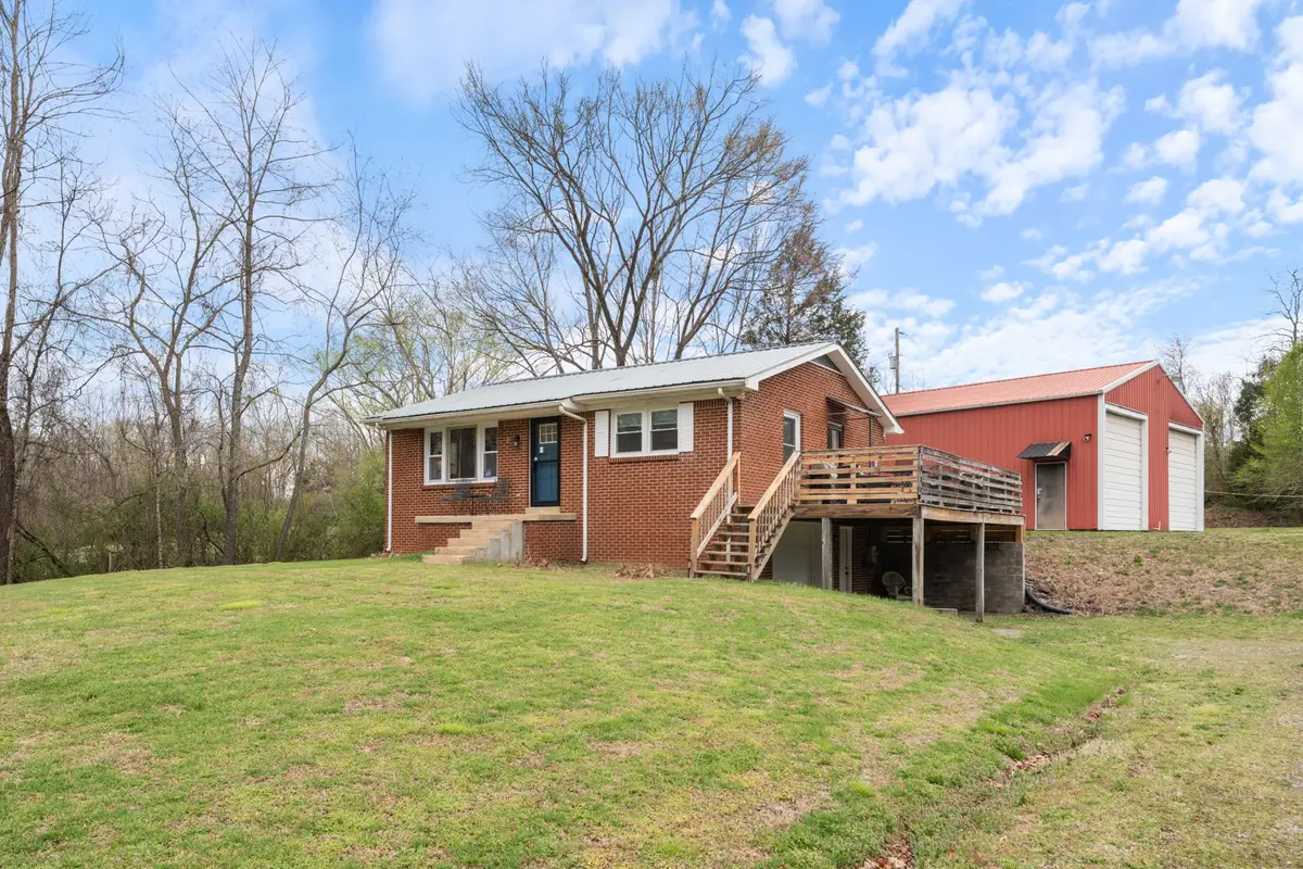 1531 Craun Hollow Rd, White Bluff, TN 37187 - #1