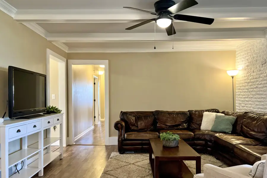 423 North St, Franklin, KY 42134 - #3