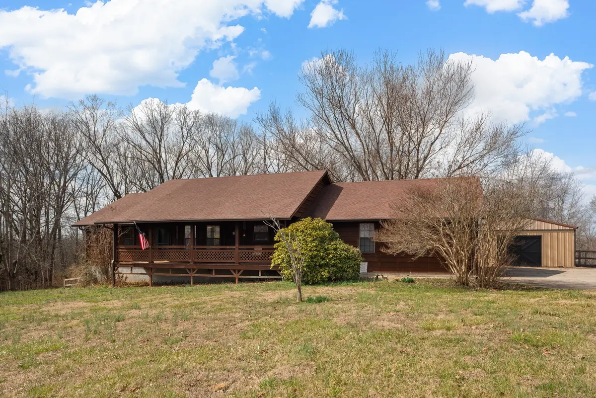 2427 Toler Rd, Woodlawn, TN 37191 - #1
