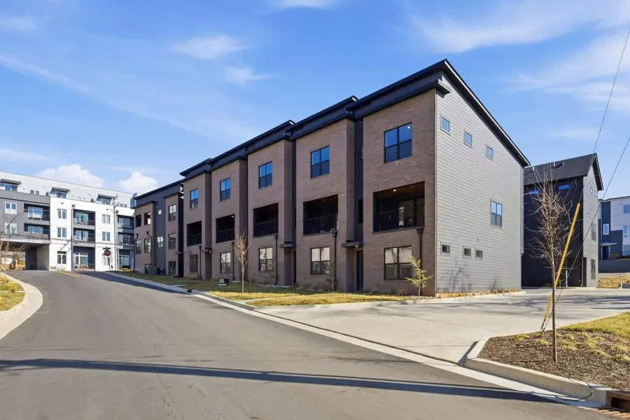 983 Dozier Pl, Nashville, TN 37216 - #2