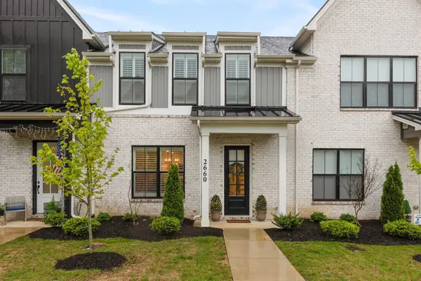 2660 Bramblewood Ln, Thompsons Station, TN 37179