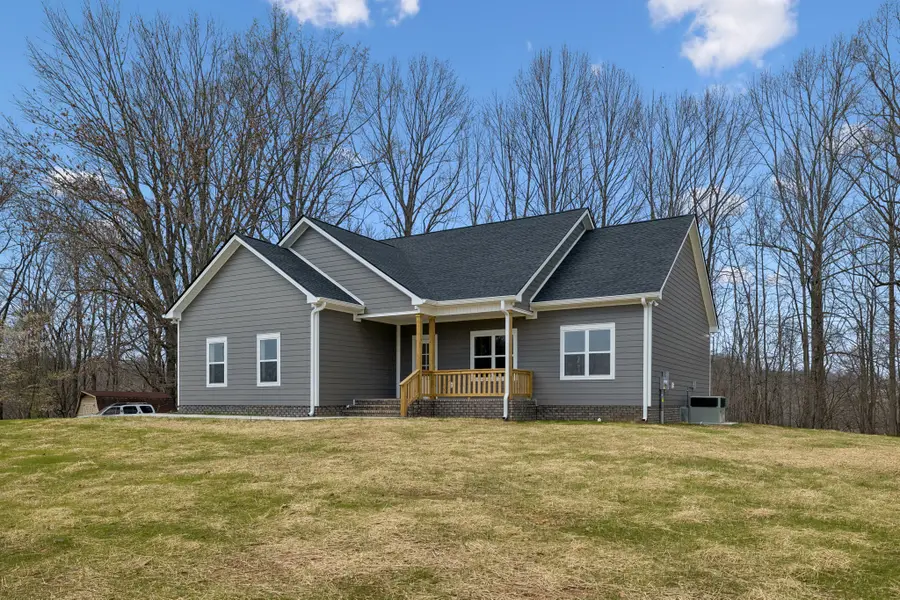4083 Long Creek Rd, Lafayette, TN 37083 - #3
