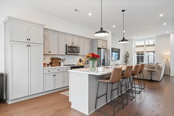 645 Nashua Ln #106, Nashville, TN 37209