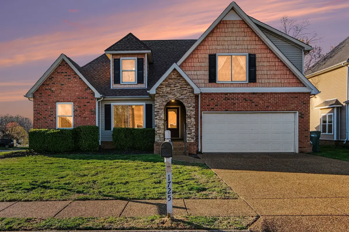 1725 Freiburg Dr, Spring Hill, TN 37174 - #1
