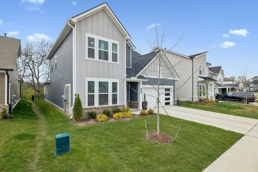 1287 Linn Cove Ct, Gallatin, TN 37066 - #3