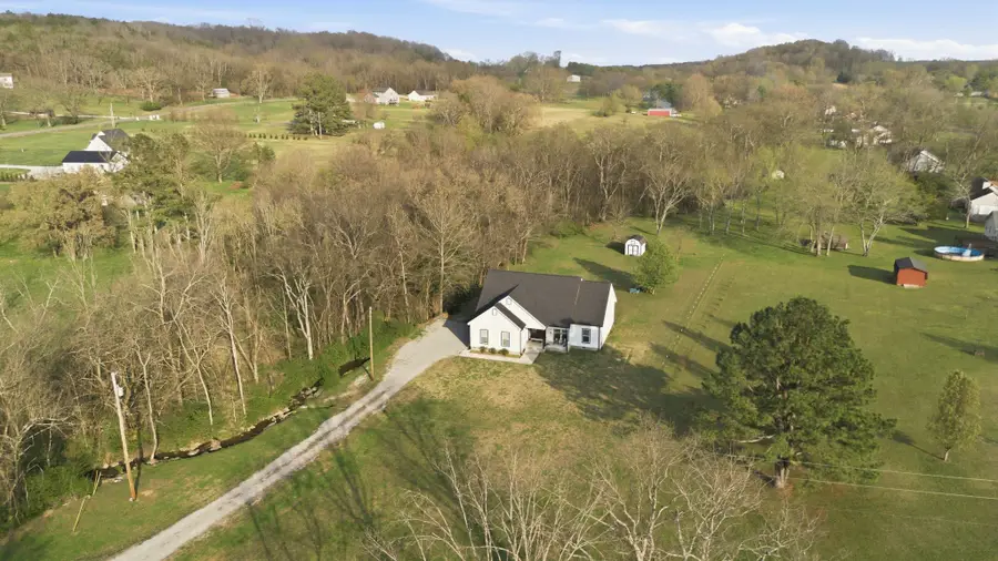 1917 Frank Moore Rd, Culleoka, TN 38451 - #3