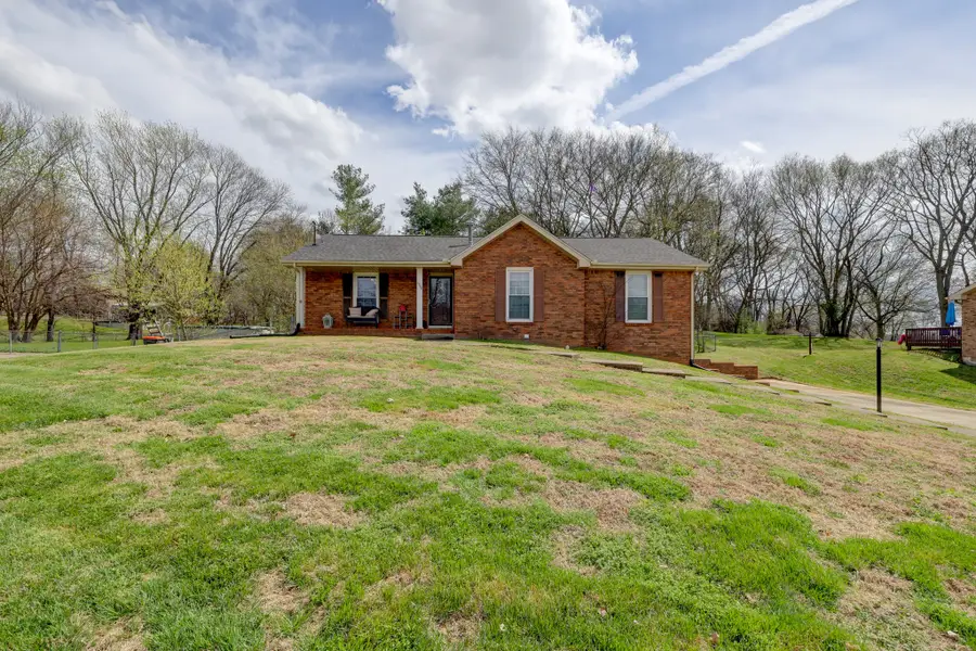 1909 Claymont Dr, Clarksville, TN 37040 - #2