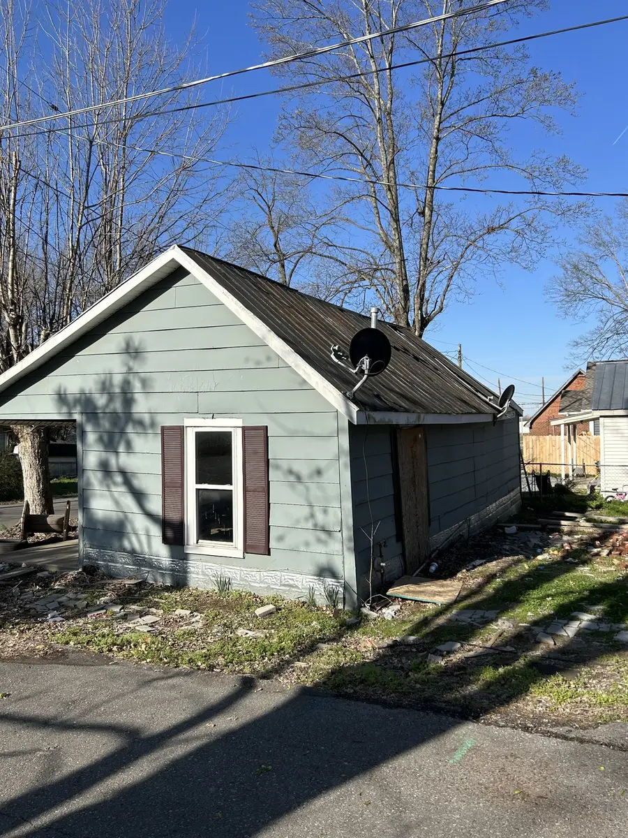 2083 Bessie St, Springfield, TN 37172 - #2