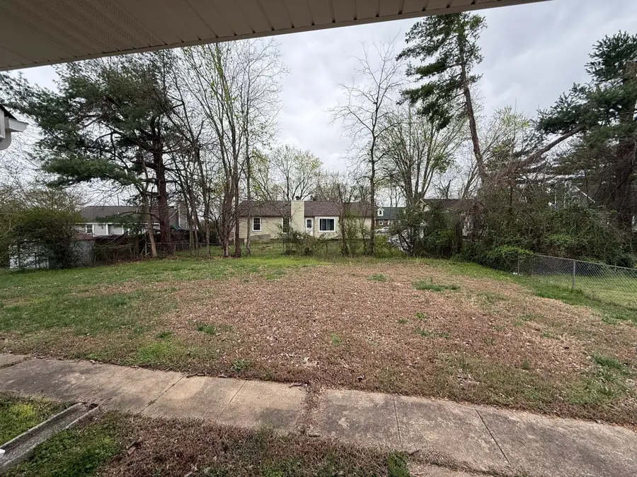 123 Cunningham Pl, Clarksville, TN 37042 - #2