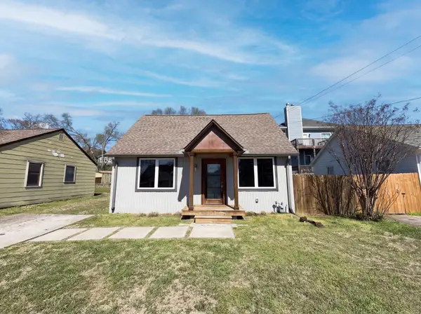 1067 Zophi St, Nashville, TN 37216