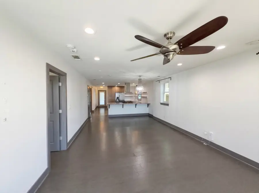 1067 Zophi St, Nashville, TN 37216 - #3