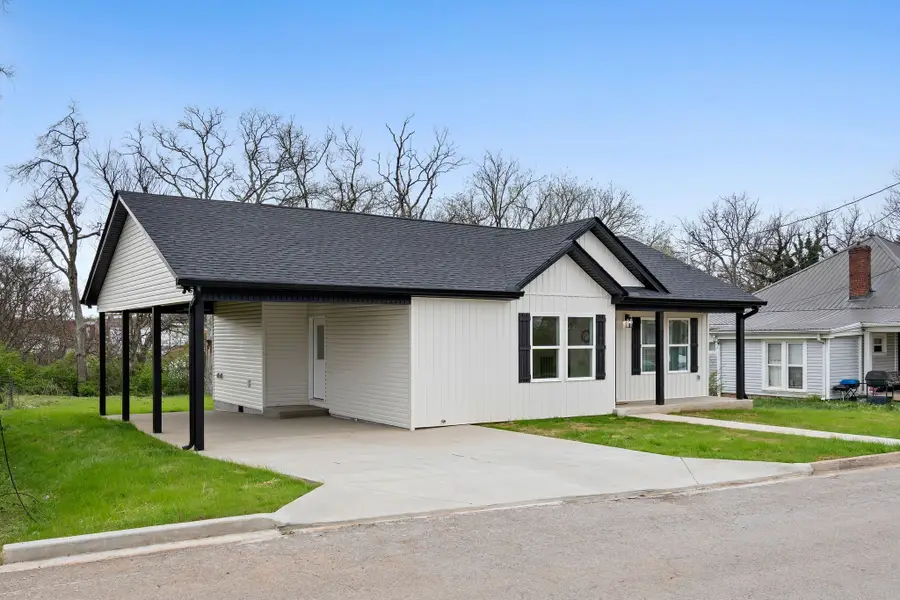 219 Mcclure St, Lewisburg, TN 37091 - #3