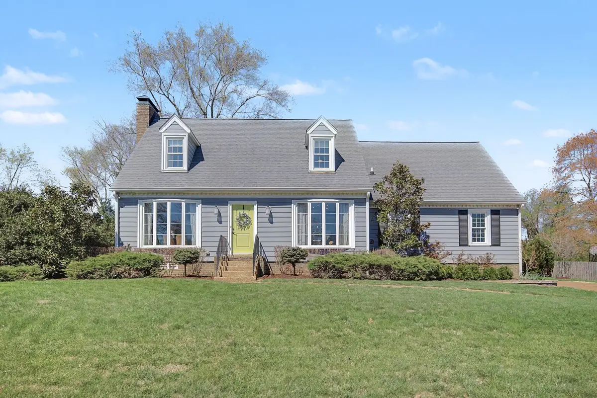 154 Cottonwood Dr, Franklin, TN 37069 - #1