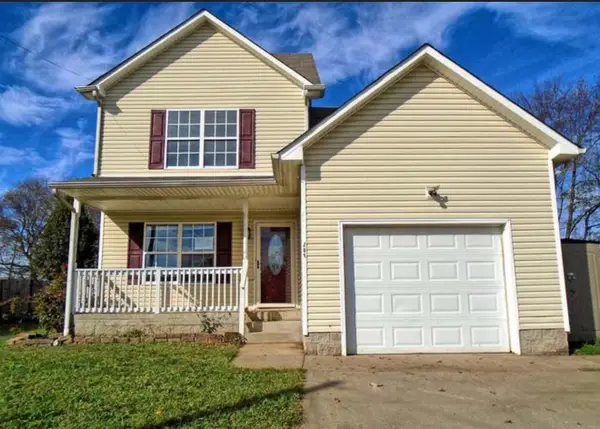 205 Alysheba Ct, Oak Grove, KY 42262