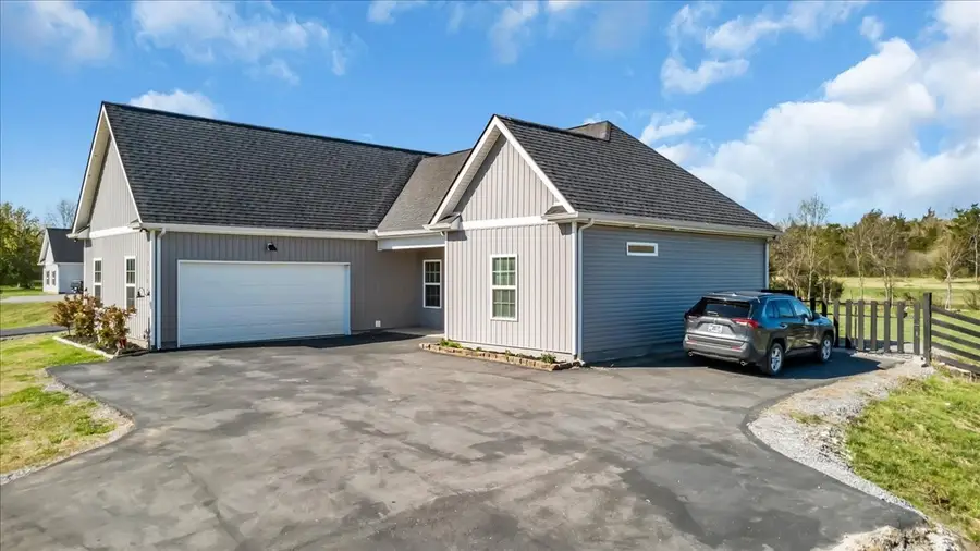 3164 Rucker Rd S, Christiana, TN 37037 - #3