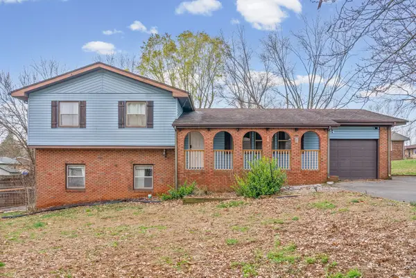 303 Bradley Ct, Hopkinsville, KY 42240