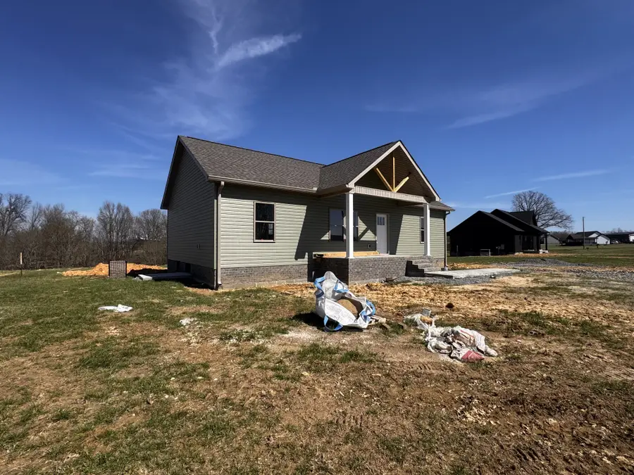 346 Hawkins Rd, Westmoreland, TN 37186 - #2