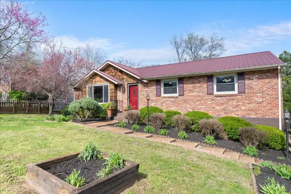 220 Nunley Dr, Nashville, TN 37211