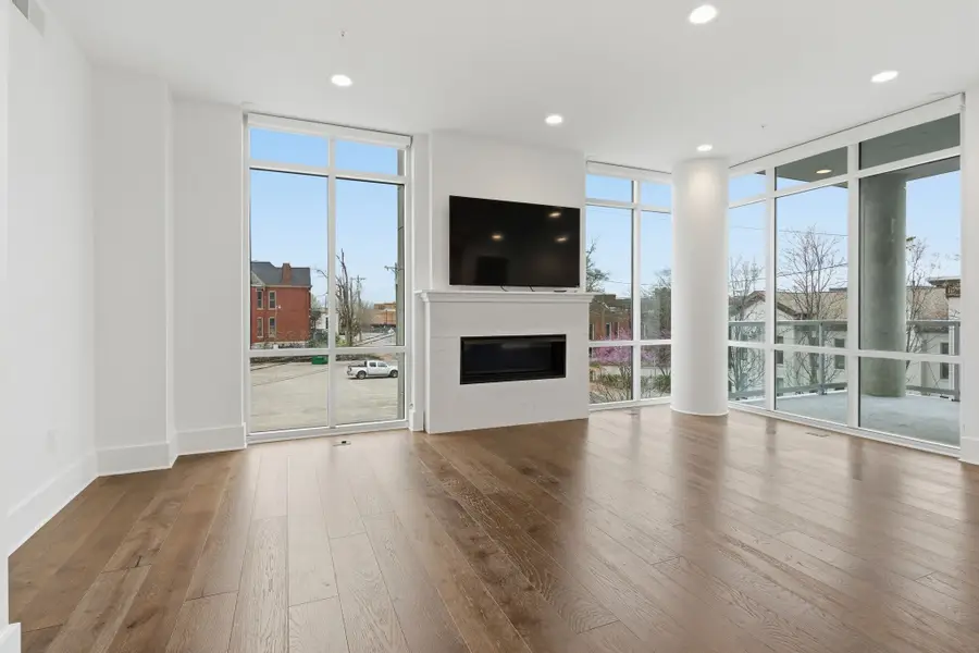 20 Rutledge St #310, Nashville, TN 37210 - #2