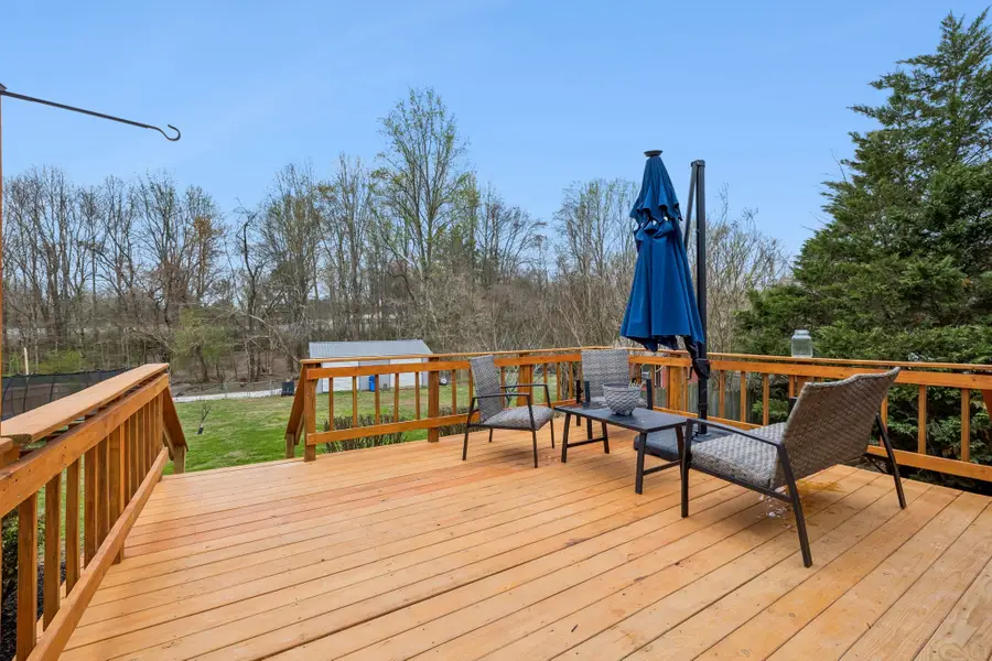 1027 Mulberry St, Burns, TN 37029 - #3