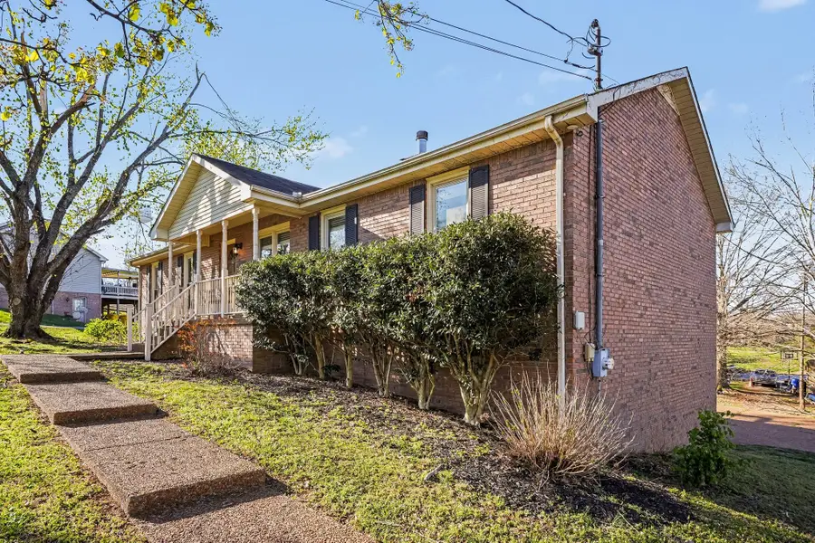 7303 Clearview Dr, Fairview, TN 37062 - #2